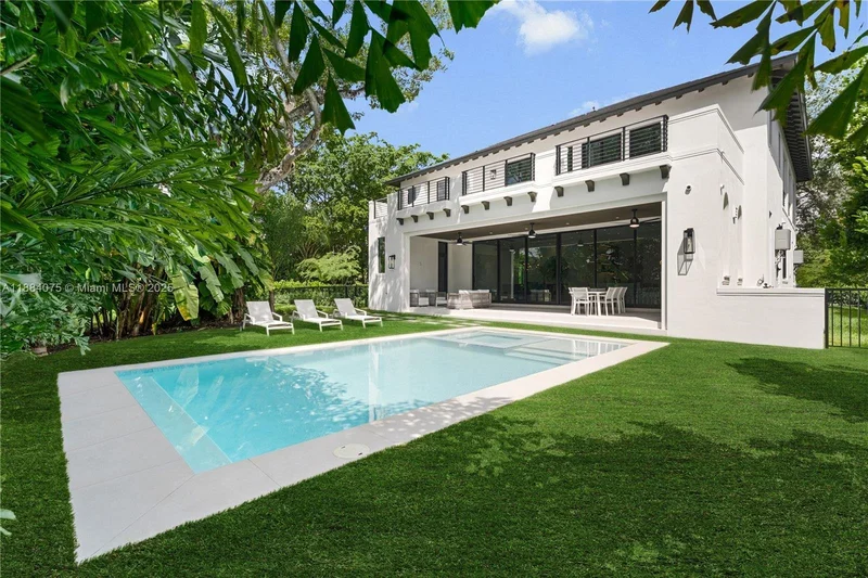 7001 SW 71st Ave, Miami, Florida, United States. - Photo 15