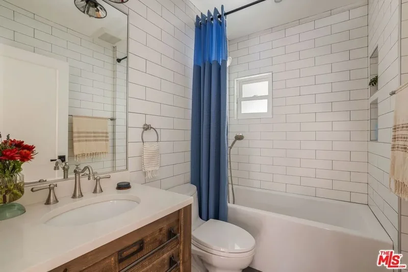 11349 Canton Drive, Los Angeles, California, United States. - Photo 19