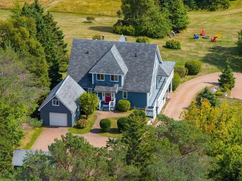 19 Graves Island Road, Chester, Nova Scotia, Canada. - Photo 8