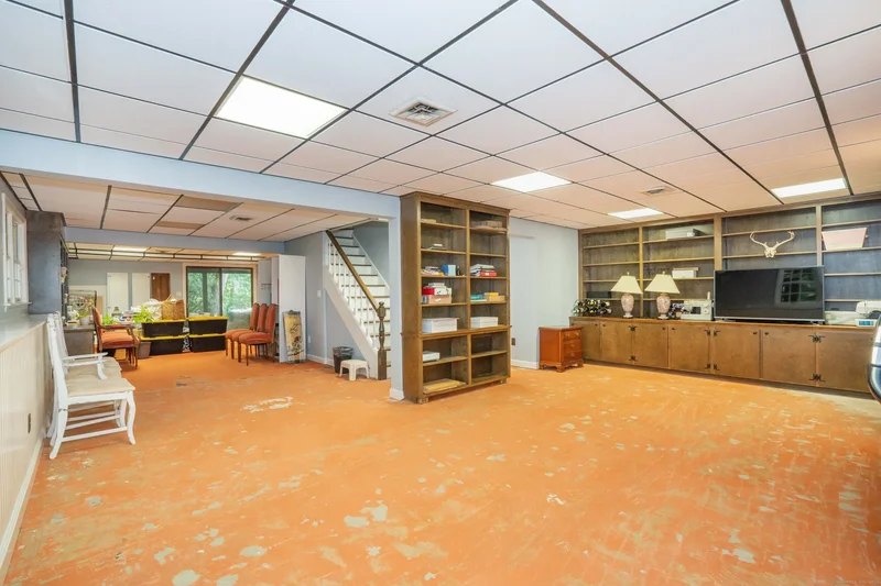 15 Rushleigh Road, West Hartford, Connecticut, United States. - Photo 28