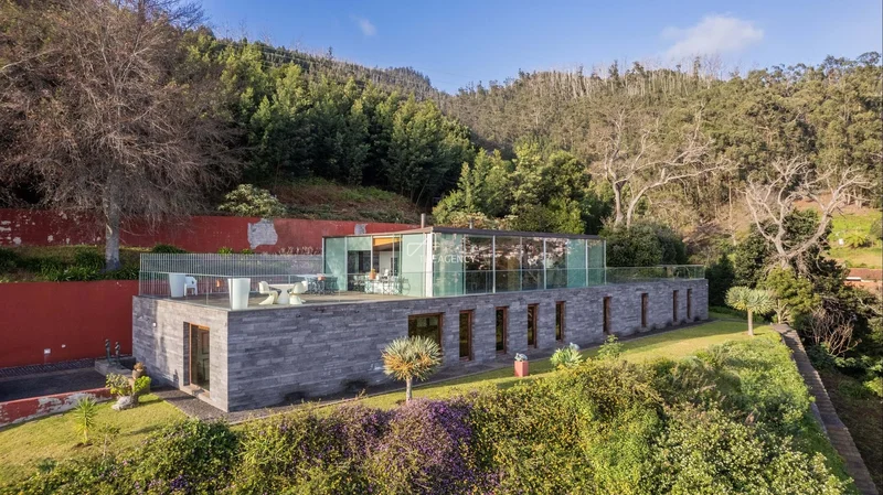 Quinta da Alegria, with 8 Bedrooms in Madeira