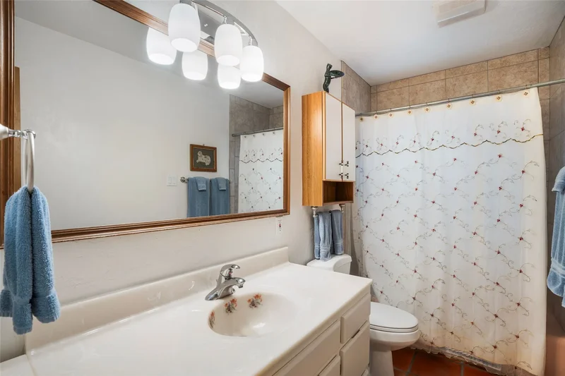 1121 N Plata Circle , Santa Fe, NM 87501, Santa Fe, New Mexico, United States. - Photo 10