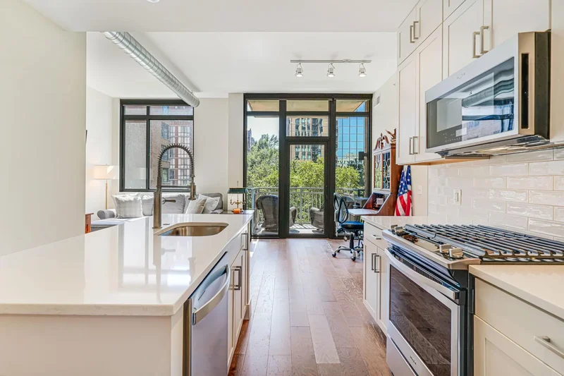 2000 Clarendon Boulevard Unit# 307, Arlington, VA 22201, Arlington, Virginia, United States. - Photo 6