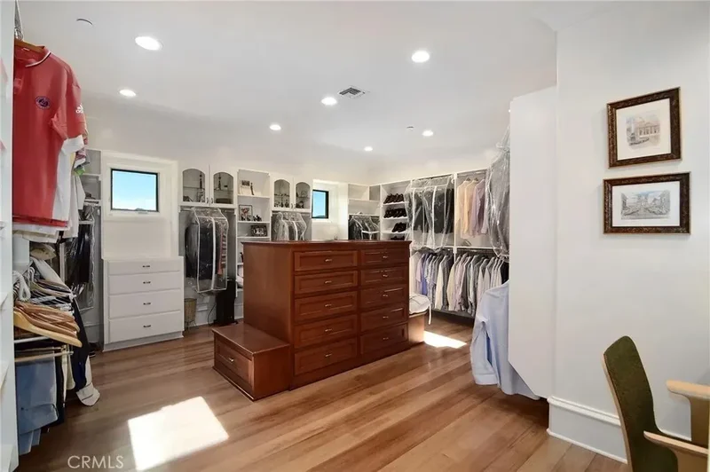 18933 La Montana Place, Los Angeles, California, United States. - Photo 40