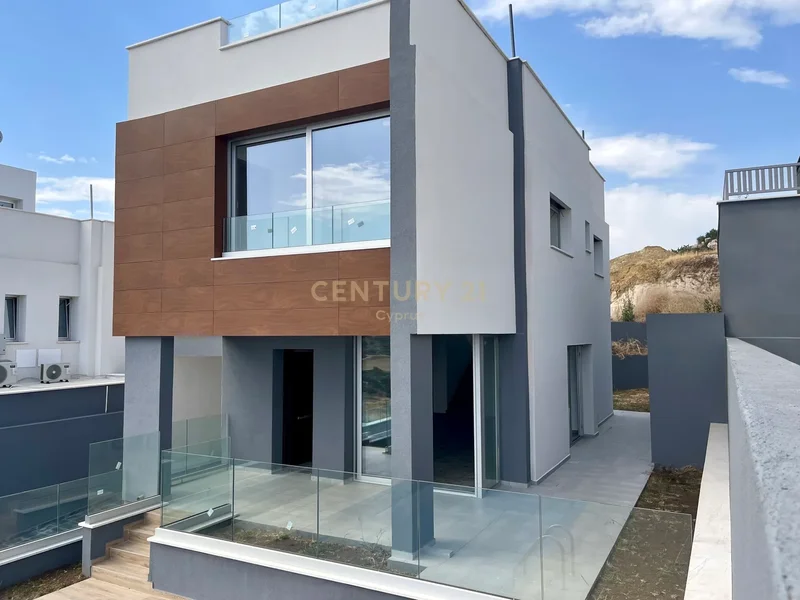 3 Bedroom Villa For Sale in Pareklissia, Limassol