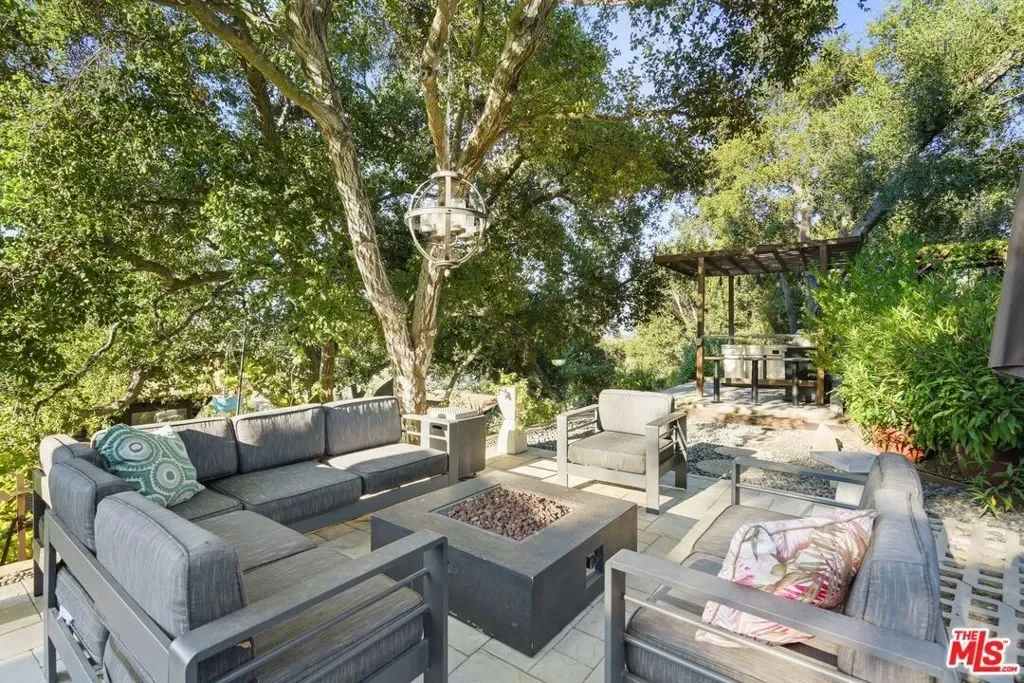 21956 Cereza Way, Topanga, California, United States. - Photo 10