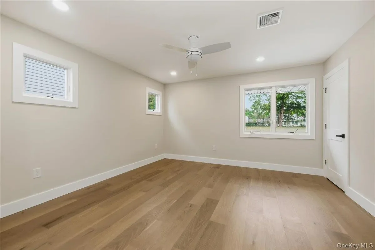 Gallery photo 2