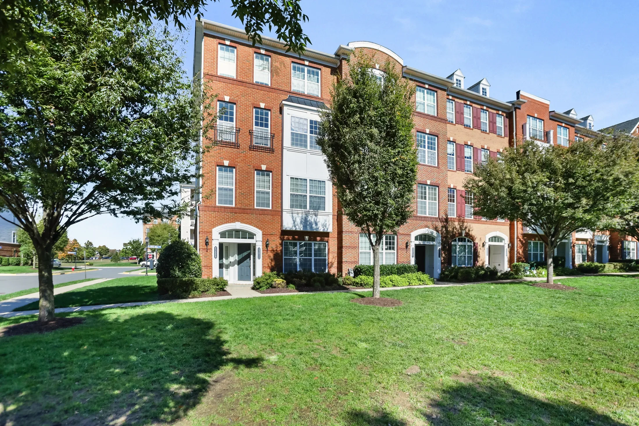 43011 Clarks Mill Terrace , Ashburn, VA 20148, Broadlands, Virginia, United States. - Photo 4