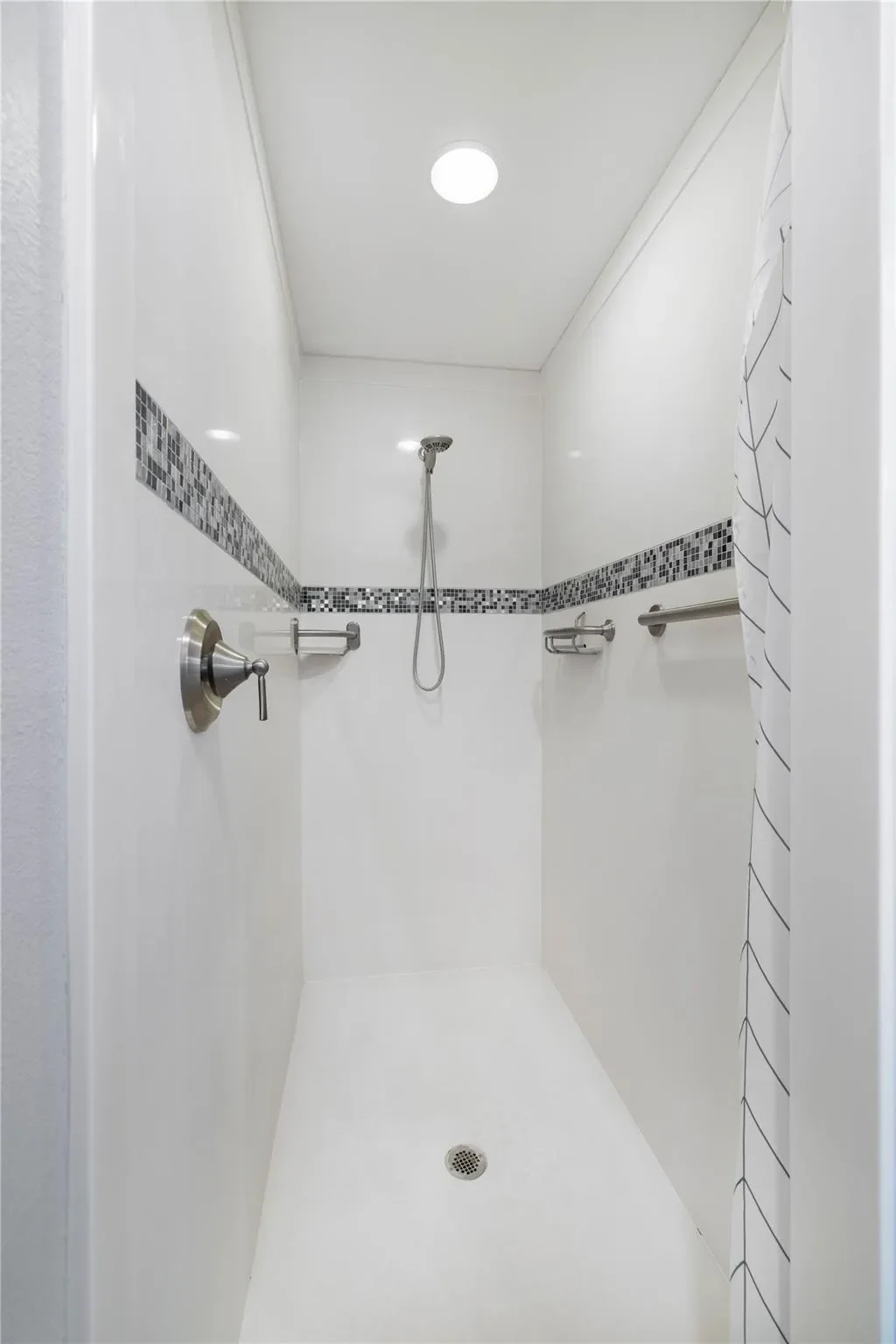111 Kathleen Ave, La Grange, Texas, United States. - Photo 20