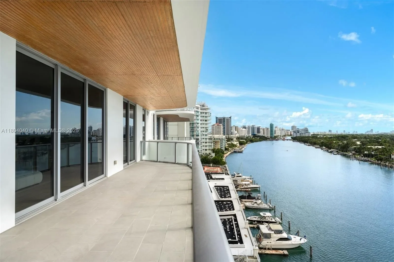6800 Indian Creek Dr 7B, Miami Beach, Florida, United States. - Photo 15