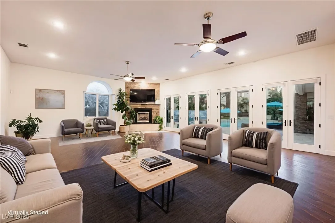 5101 Mountain Foliage Drive, Las Vegas, Nevada, United States. - Photo 11