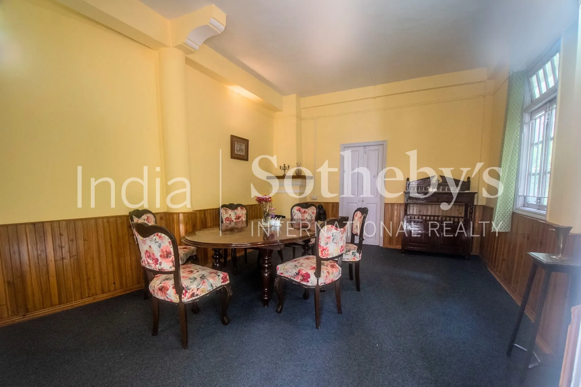 Gallery photo 1