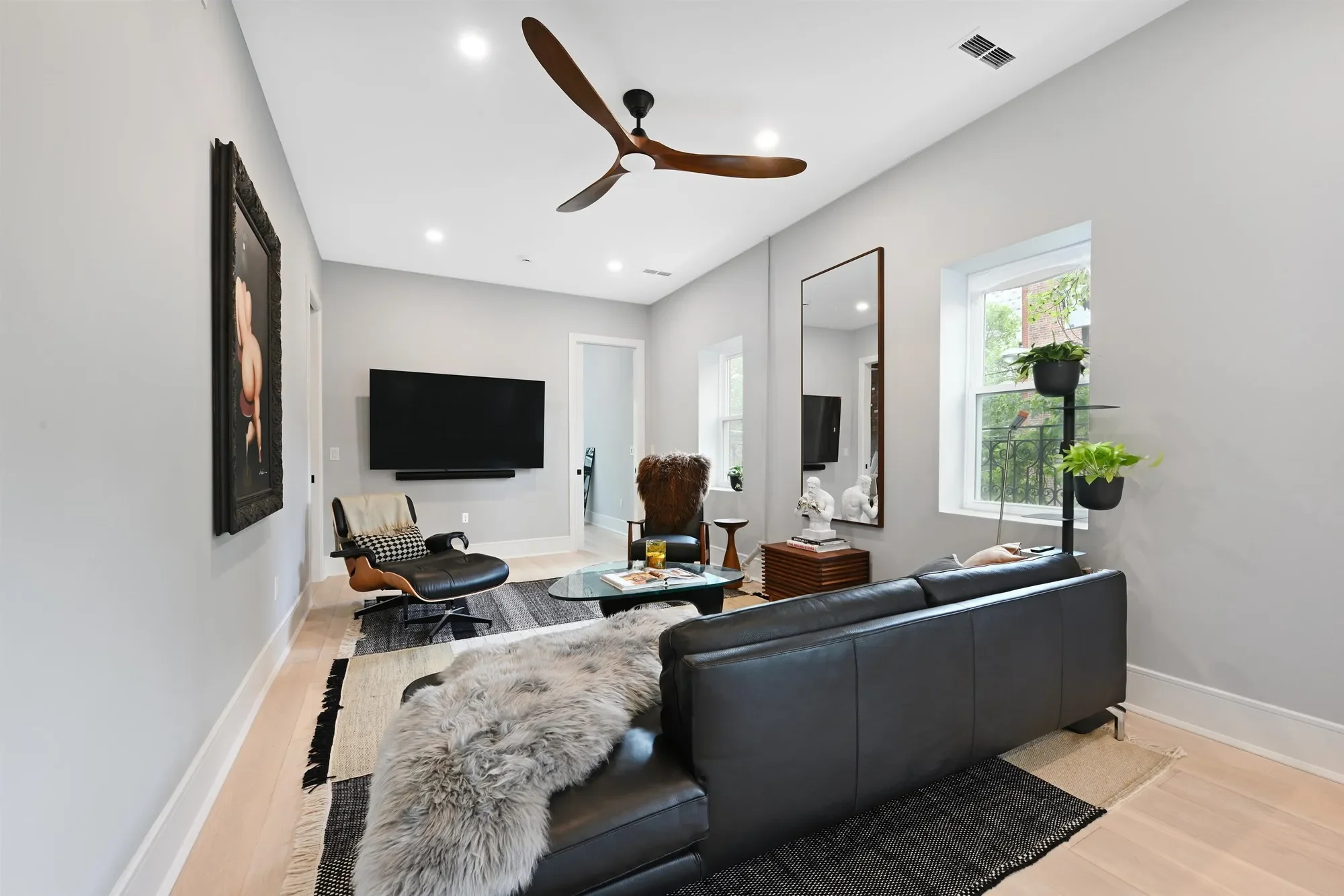 Gallery photo 6