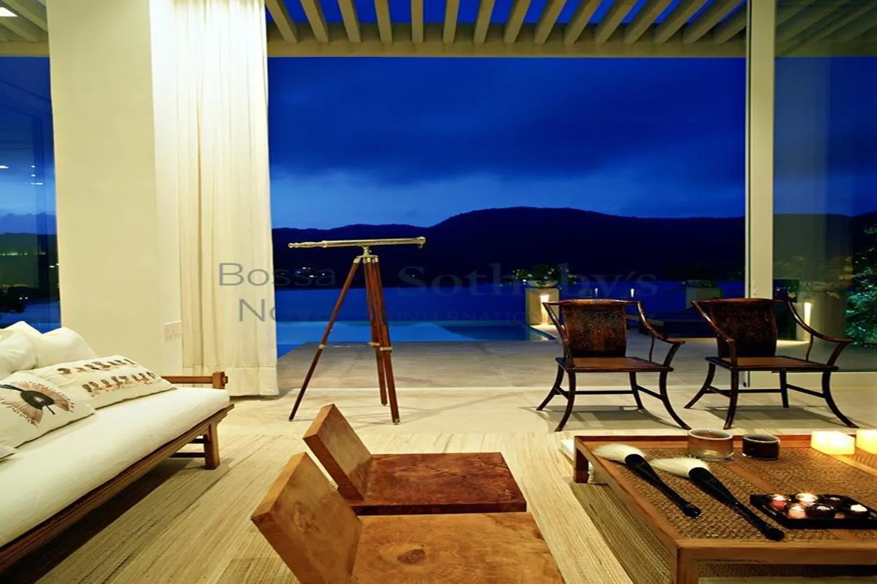 Exterior photo 7