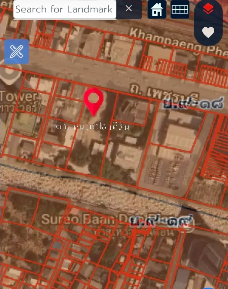 Beautiful Land for Sale in Huai Khwang ( New Phetchaburi Road), Ratchada Bangkok.