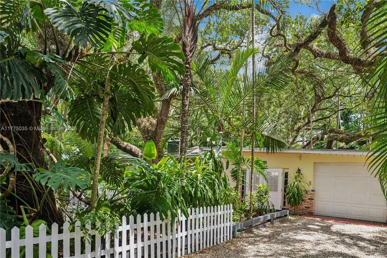 4160 Lybyer Ave, Miami, Florida, United States. - Photo 21