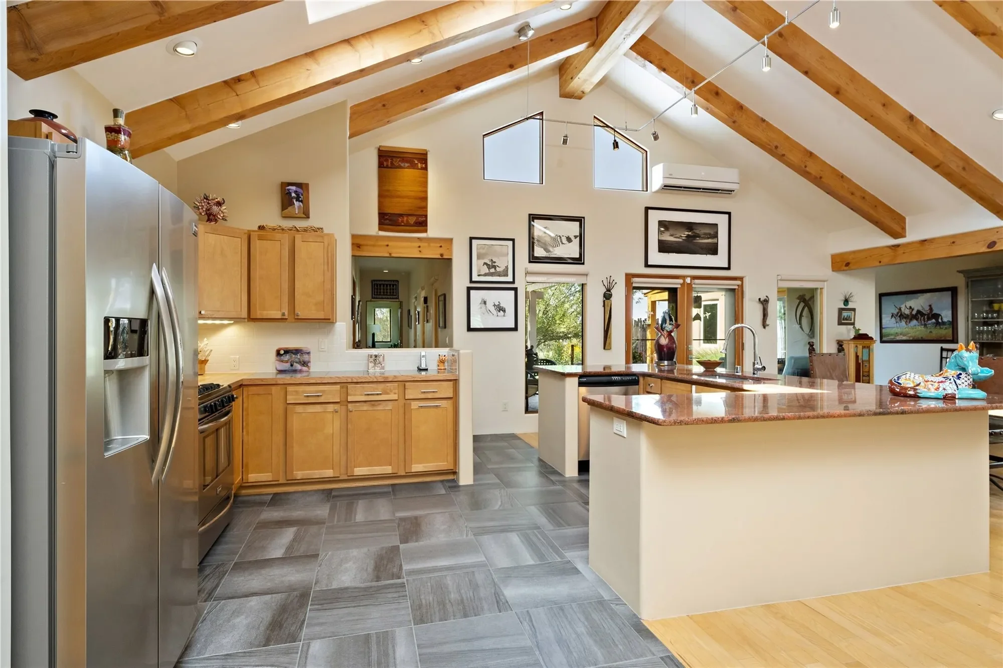 Gallery photo 5