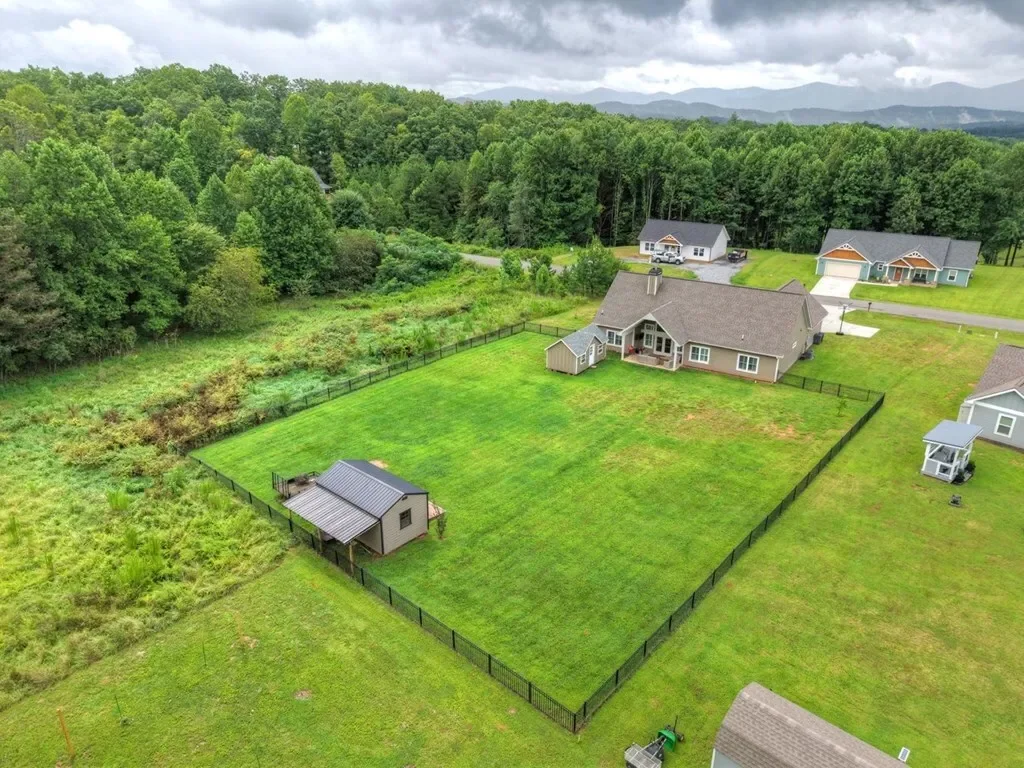 117 Serene Way, Blairsville, Georgia, United States. - Photo 23
