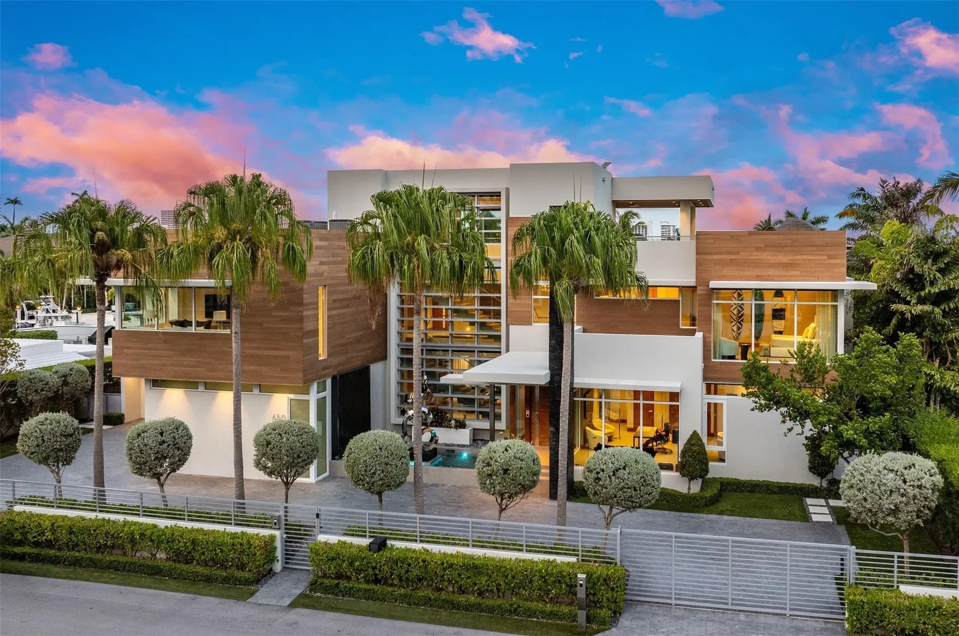 650 Royal Plaza Dr, Fort Lauderdale, FL, Fort Lauderdale, Florida, United States. - Photo 26