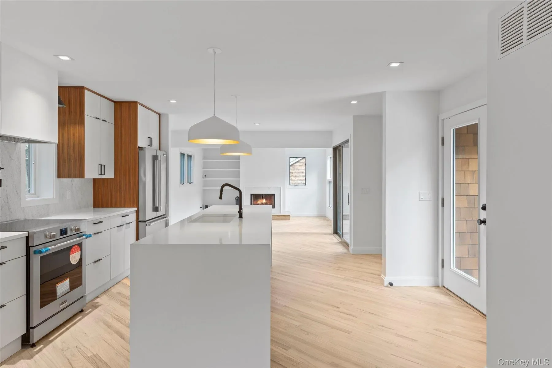 3630 Soundview Avenue, Southold, New York, United States. - Photo 4
