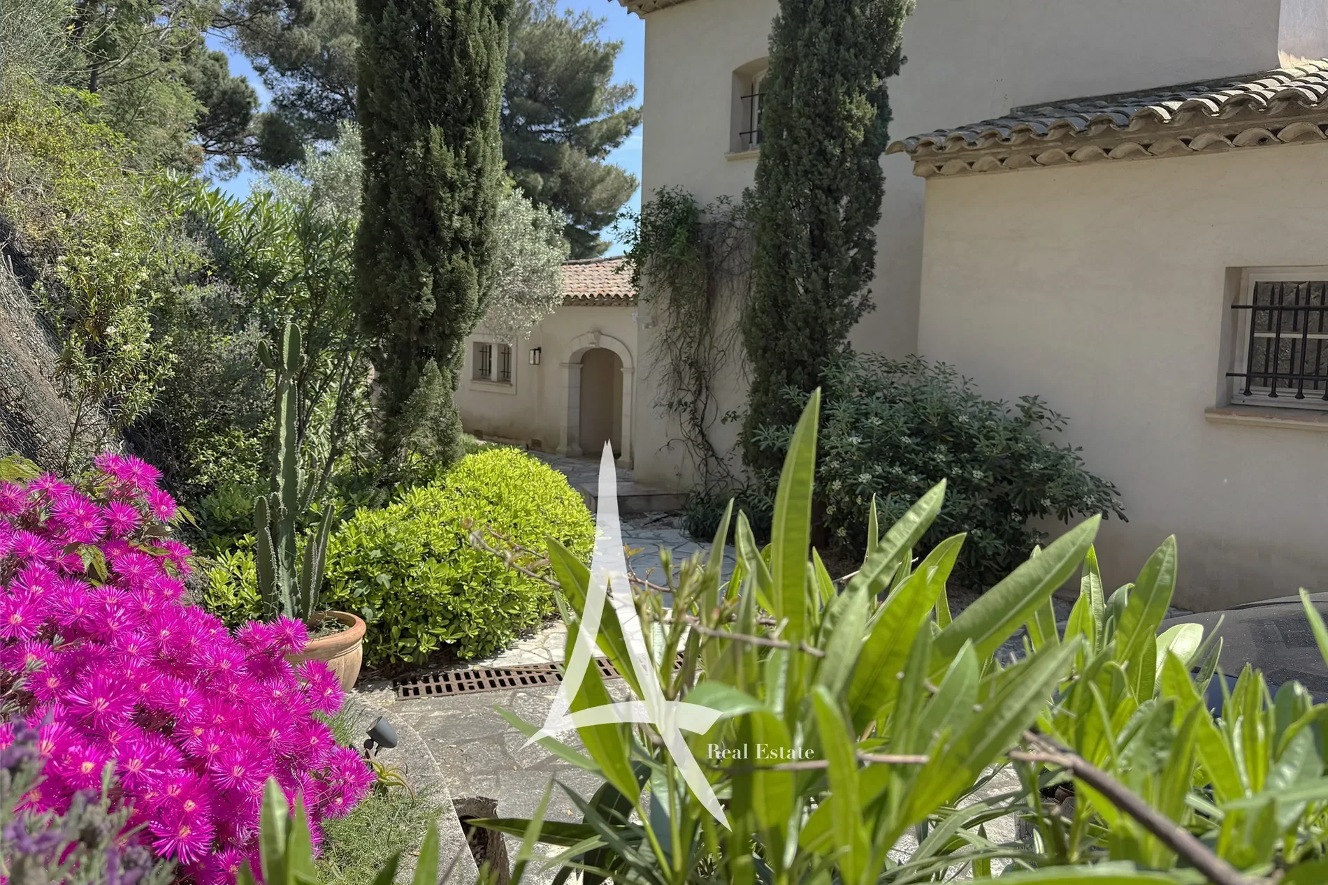 Bd de Gigaro, 83420 La Croix-Valmer, France, La Croix-Valmer, Provence-Alpes-Côte d'Azur, France. - Photo 6
