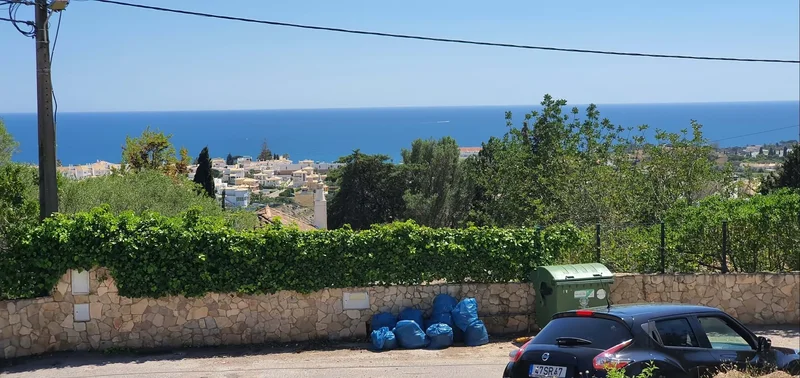 Albufeira, Algarve, Praia dos Pescadores, Olhos de Agua, Portugal. - Photo 2