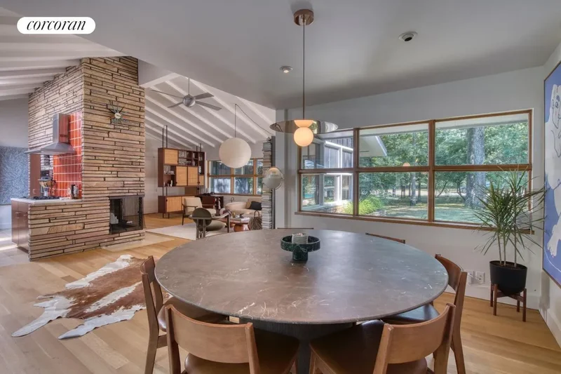 10 Crab Creek Road, Shelter Island, NY 11964, Shelter Island Heights, New York, United States. - Photo 2