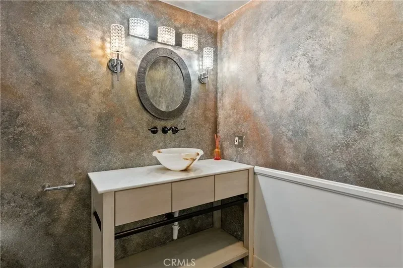 11265 Sunshine Terrace, Los Angeles, California, United States. - Photo 56