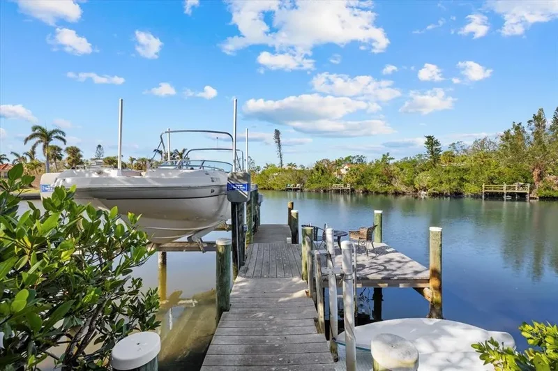 5246 AVENIDA DEL MARE, Siesta Key, FL, 34242, USA, Siesta Key, Florida, United States. - Photo 36