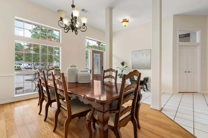 221 N Woodside Lane, Montgomery, TX 77356, Montgomery, Texas, United States. - Photo 6