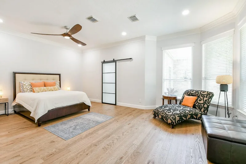 2442 Chimney Rock Road, Houston, Texas, United States. - Photo 45