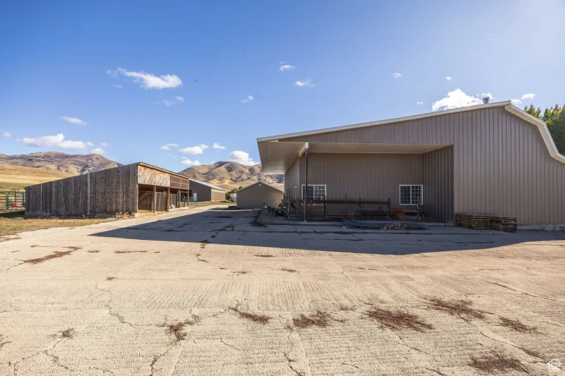 883 E 11000 S, Paradise, Utah, United States. - Photo 48