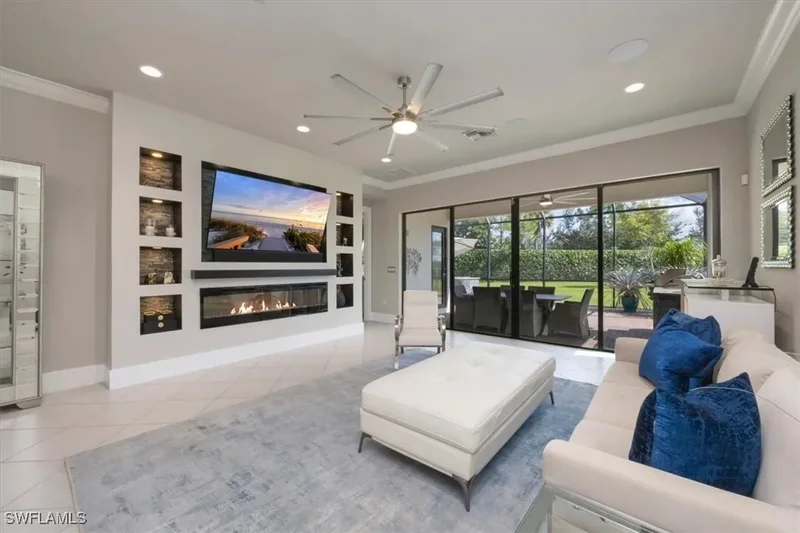 4172 Crescent Court, Naples, Florida, United States. - Photo 10