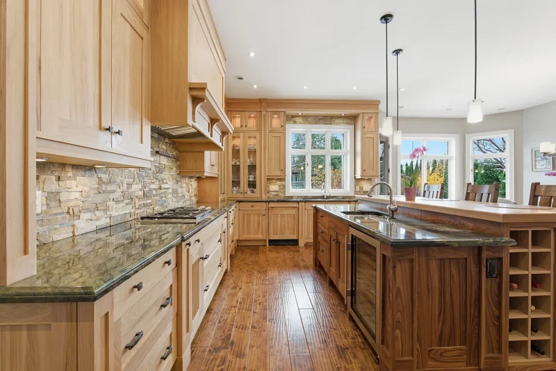 334 Belvenia Rd, Burlington, ON L7L 2G6, Canada, Burlington, Ontario, Canada. - Photo 28