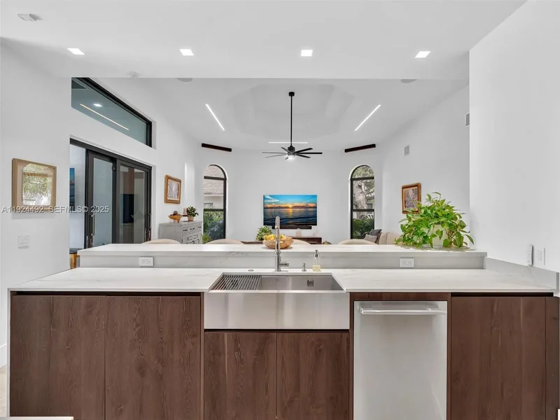 1021 NW 115th Ave, Plantation, Florida, United States. - Photo 30