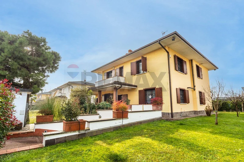 Villa singola in vendita a Cerro al Lambro