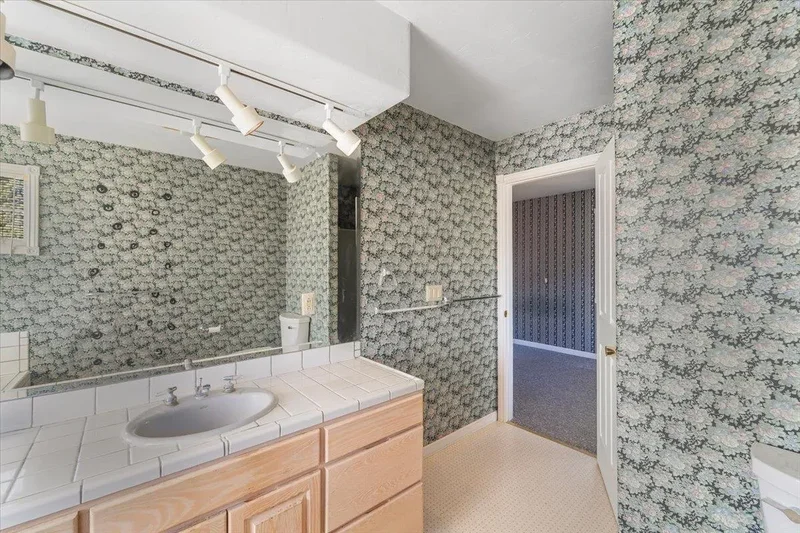 40101 Tassajara Road, Carmel Valley, California, United States. - Photo 57