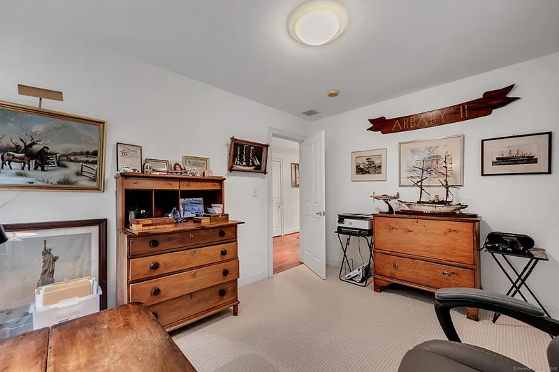 68 Hart Street, Burlington, Connecticut, United States. - Photo 31