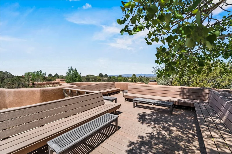 620 Camino Rancheros, Santa Fe, NM 87505, Santa Fe, New Mexico, United States. - Photo 46