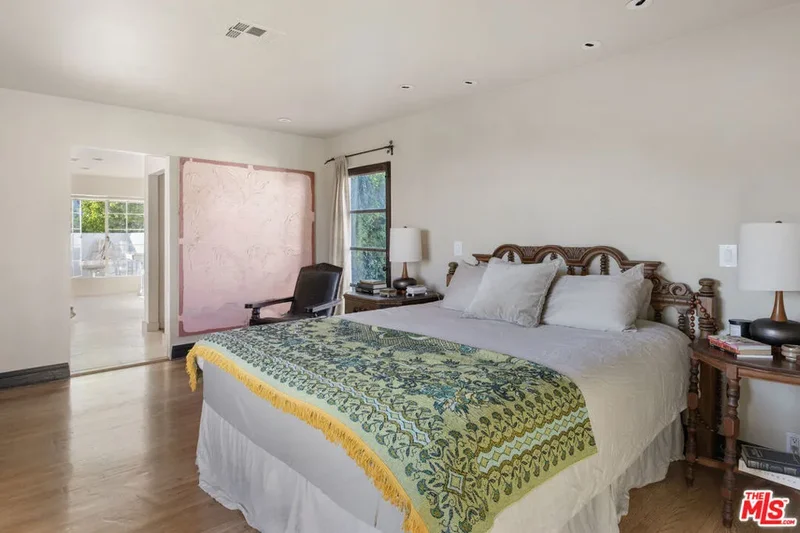 2801 Belden Drive, Los Angeles, California, United States. - Photo 22