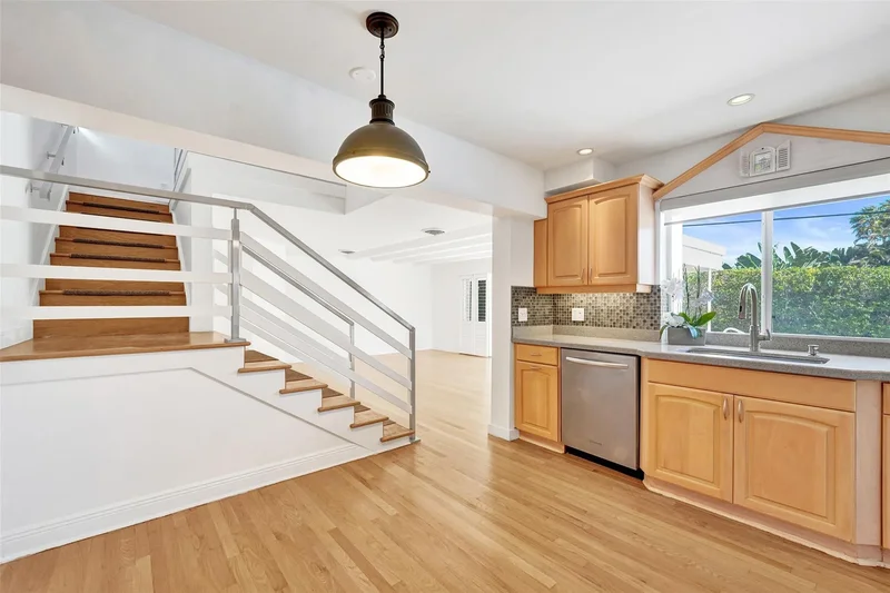 2601 NE 37th St, Fort Lauderdale, Florida, United States. - Photo 29