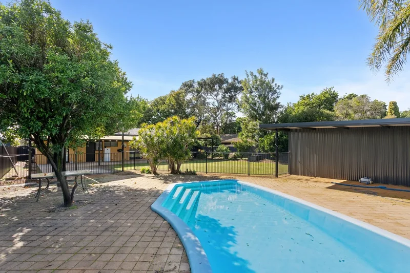 40 Bugendore Street Maida Vale, Perth, WA 6057, Perth, Western Australia, Australia. - Photo 14