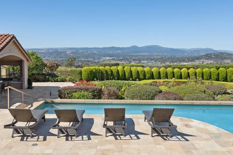 215 Kreuzer Lane , Napa, CA 94559, Napa, California, United States. - Photo 72