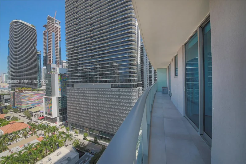 1100 S Miami Ave #1707, Miami, Florida, United States. - Photo 18