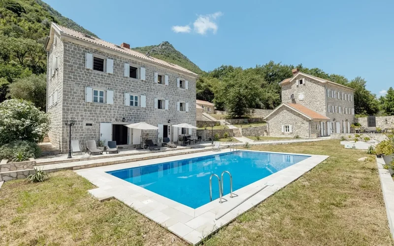 Prčanj, Montenegro, Donji Stoliv, Kotor Municipality, Montenegro. - Photo 45