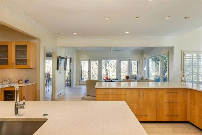 325 Riverhall Court, Sandy Springs, GA, 30350, USA, Atlanta, Georgia, United States. - Photo 39