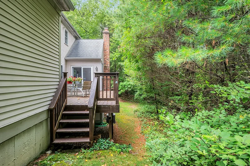 68 Hart Street, Burlington, Connecticut, United States. - Photo 37