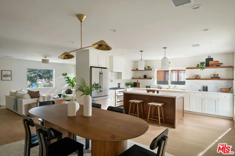 4617 10th Avenue, Los Angeles, California, United States. - Photo 6