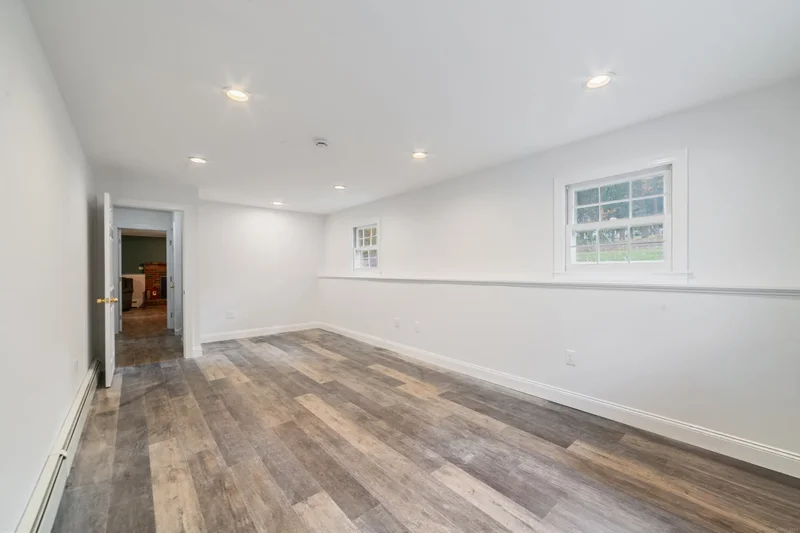 9 Birch Road, Danbury, Connecticut, United States. - Photo 32