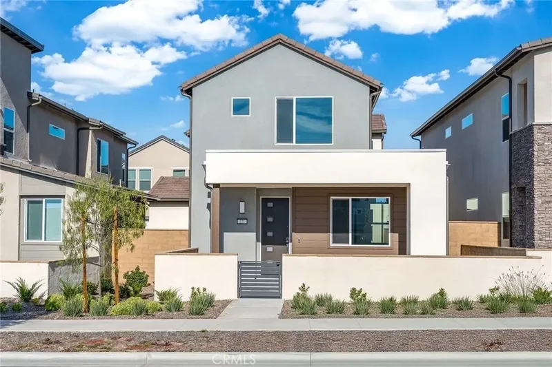 Condominium in Irvine